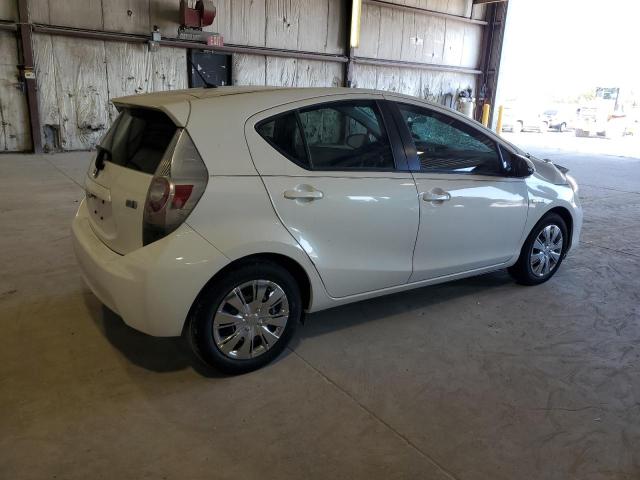 Photo 2 VIN: JTDKDTB32D1530363 - TOYOTA PRIUS C 