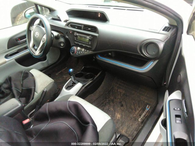 Photo 4 VIN: JTDKDTB32D1530430 - TOYOTA PRIUS C 