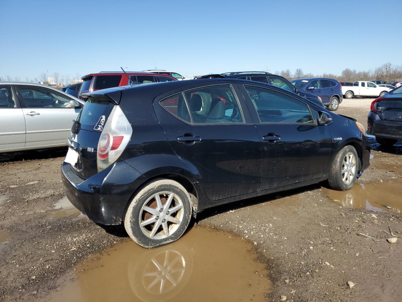 Photo 2 VIN: JTDKDTB32D1536499 - TOYOTA PRIUS 