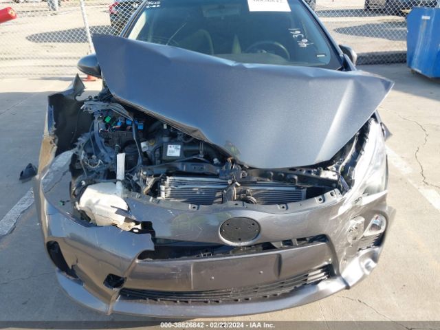 Photo 5 VIN: JTDKDTB32D1545946 - TOYOTA PRIUS C 