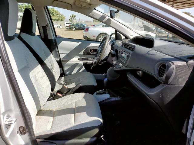 Photo 4 VIN: JTDKDTB32D1548863 - TOYOTA PRIUS C 