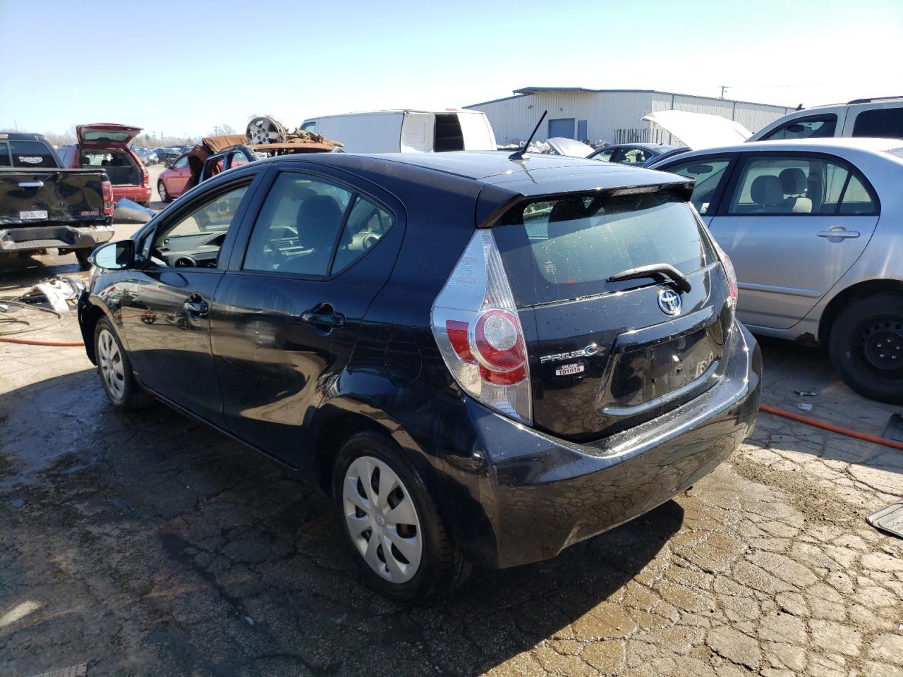 Photo 1 VIN: JTDKDTB32D1553075 - TOYOTA PRIUS 