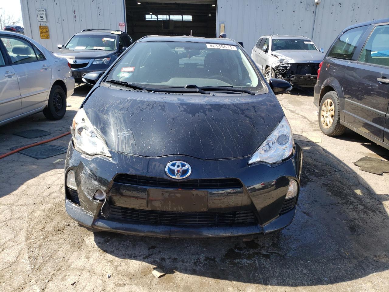 Photo 4 VIN: JTDKDTB32D1553075 - TOYOTA PRIUS 