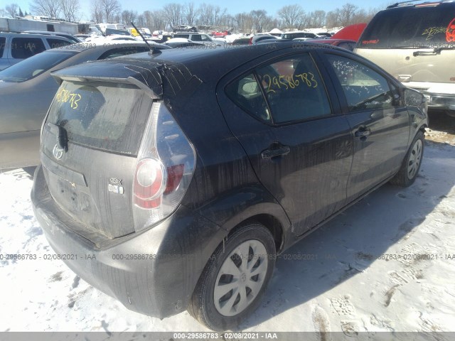 Photo 3 VIN: JTDKDTB32D1555313 - TOYOTA PRIUS C 