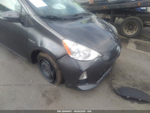 Photo 5 VIN: JTDKDTB32D1556526 - TOYOTA PRIUS C 