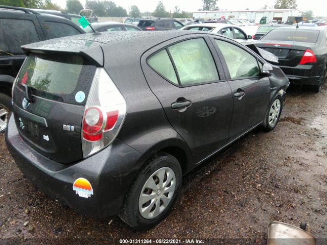 Photo 3 VIN: JTDKDTB32E1065679 - TOYOTA PRIUS C 