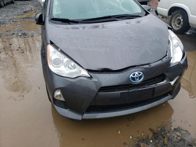 Photo 8 VIN: JTDKDTB32E1067755 - TOYOTA PRIUS C 