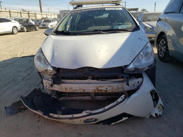 Photo 8 VIN: JTDKDTB32E1567253 - TOYOTA PRIUS C 