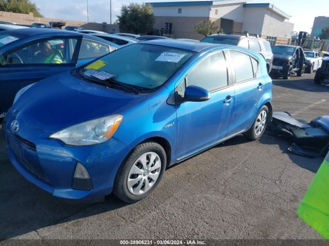 Photo 1 VIN: JTDKDTB32E1574932 - TOYOTA PRIUS C 