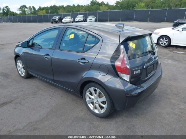 Photo 2 VIN: JTDKDTB32F1089076 - TOYOTA PRIUS C 