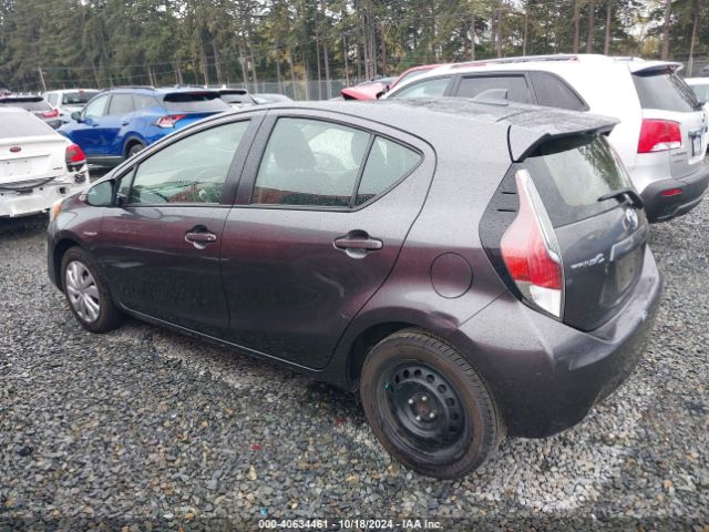 Photo 2 VIN: JTDKDTB32F1109469 - TOYOTA PRIUS C 