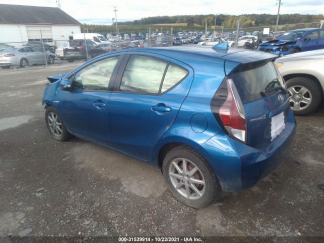 Photo 2 VIN: JTDKDTB32F1110329 - TOYOTA PRIUS C 