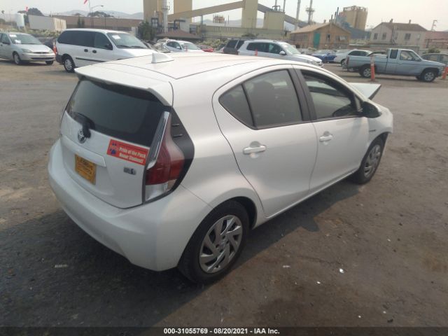 Photo 3 VIN: JTDKDTB32F1577203 - TOYOTA PRIUS C 