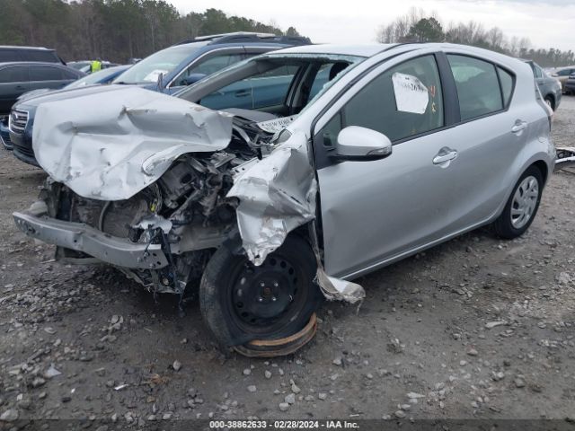 Photo 1 VIN: JTDKDTB32F1584460 - TOYOTA PRIUS C 