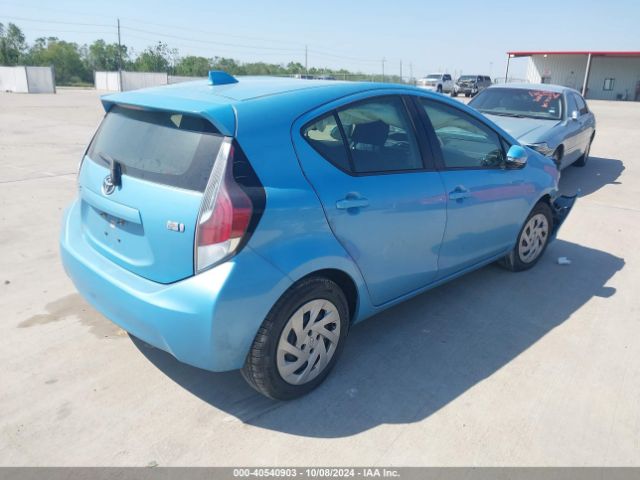 Photo 3 VIN: JTDKDTB32G1131649 - TOYOTA PRIUS C 