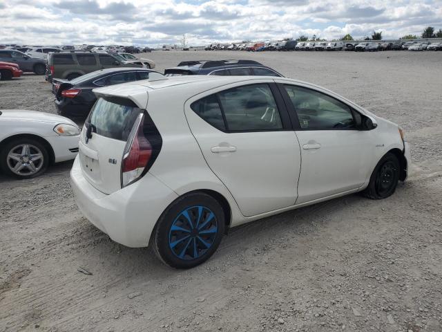 Photo 2 VIN: JTDKDTB32G1132929 - TOYOTA PRIUS C 