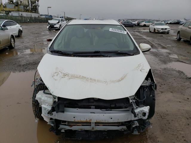 Photo 4 VIN: JTDKDTB32G1134101 - TOYOTA PRIUS C 