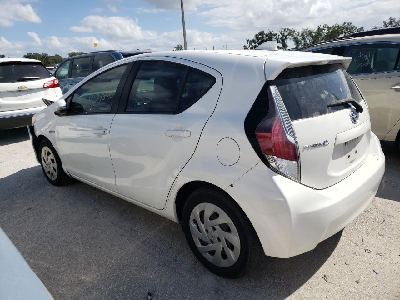 Photo 1 VIN: JTDKDTB32G1137208 - TOYOTA PRIUS 