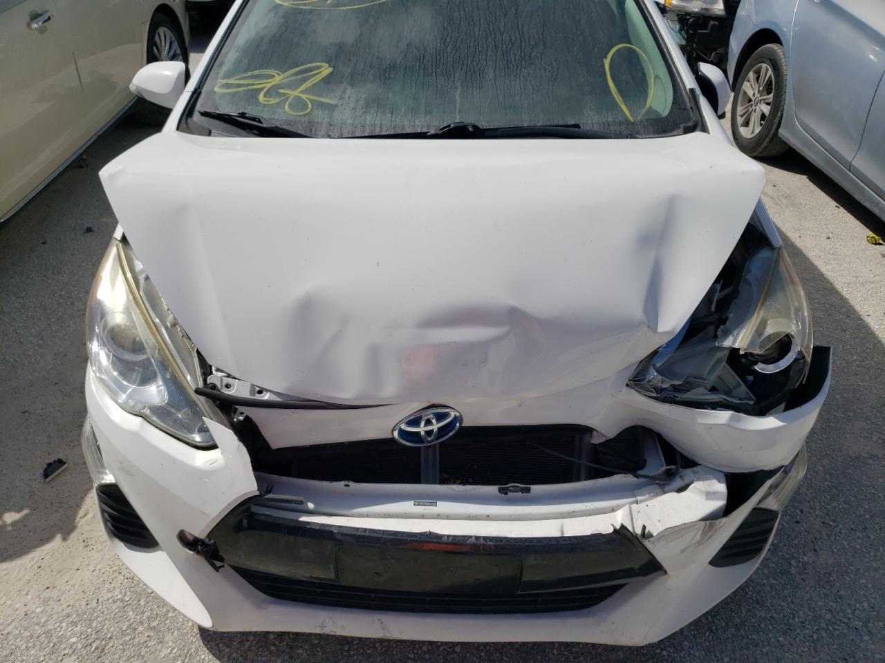 Photo 10 VIN: JTDKDTB32G1137208 - TOYOTA PRIUS 