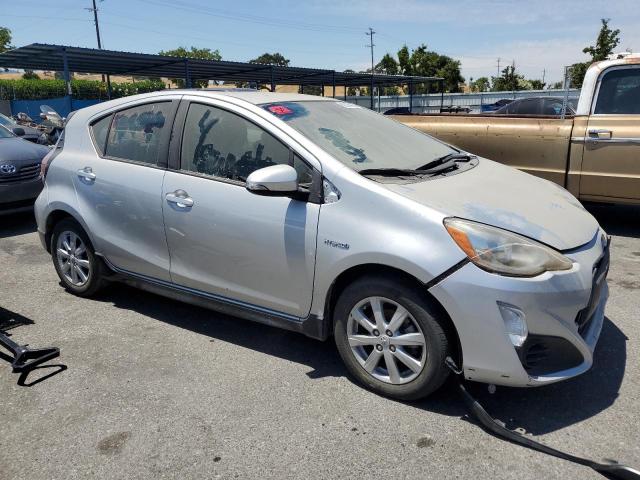 Photo 3 VIN: JTDKDTB32H1595445 - TOYOTA PRIUS C 