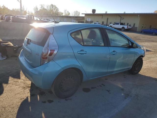 Photo 2 VIN: JTDKDTB33C1002264 - TOYOTA PRIUS C 