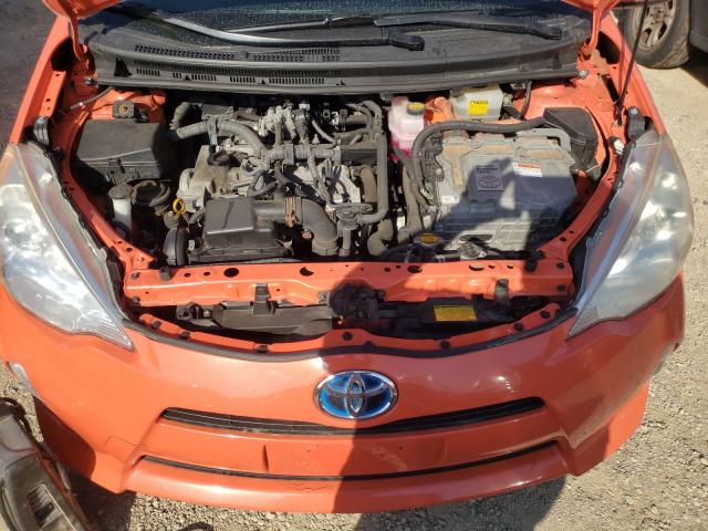 Photo 6 VIN: JTDKDTB33C1002992 - TOYOTA PRIUS C 