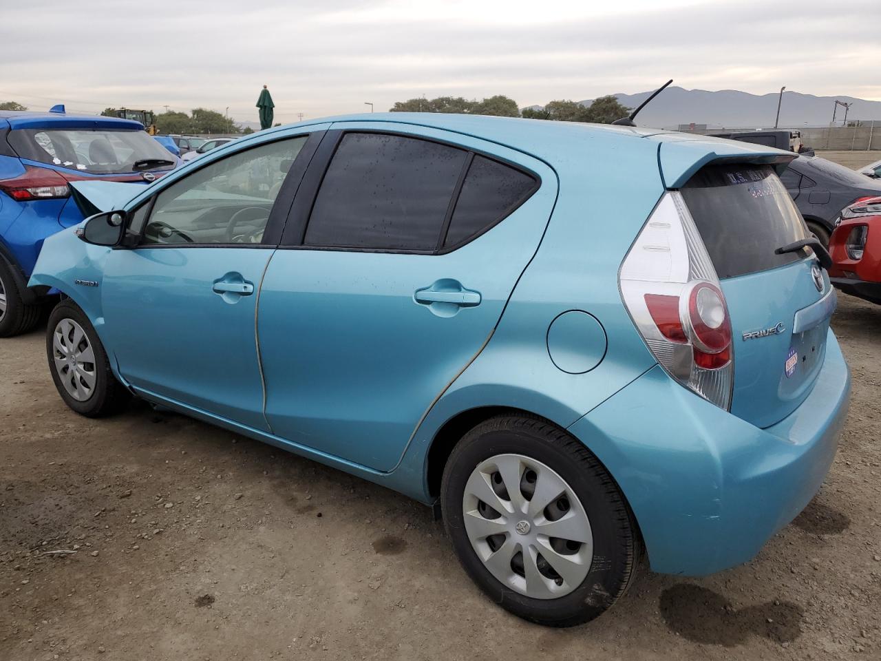 Photo 1 VIN: JTDKDTB33C1008727 - TOYOTA PRIUS 