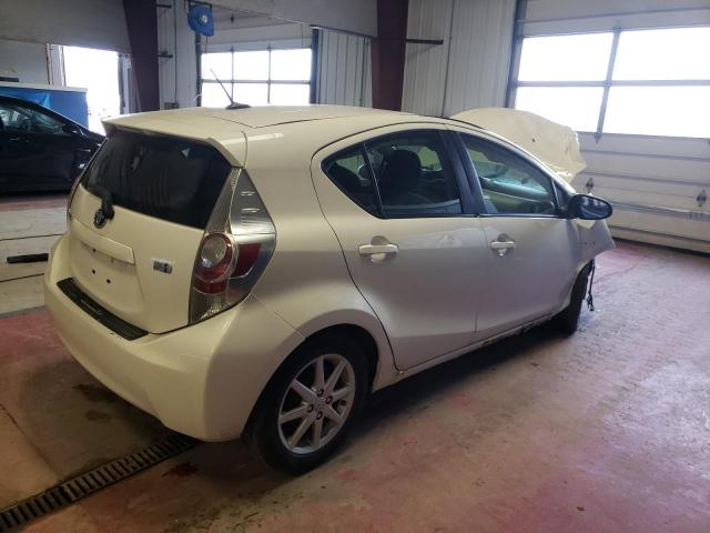 Photo 2 VIN: JTDKDTB33C1009909 - TOYOTA PRIUS C 