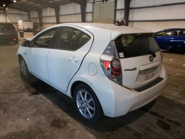 Photo 2 VIN: JTDKDTB33C1013037 - TOYOTA PRIUS C 