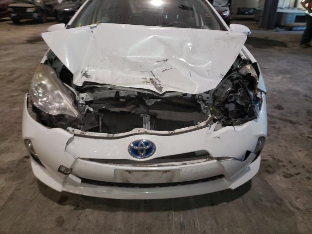 Photo 8 VIN: JTDKDTB33C1013037 - TOYOTA PRIUS C 