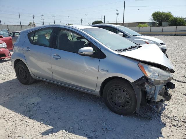 Photo 3 VIN: JTDKDTB33C1019078 - TOYOTA PRIUS C 