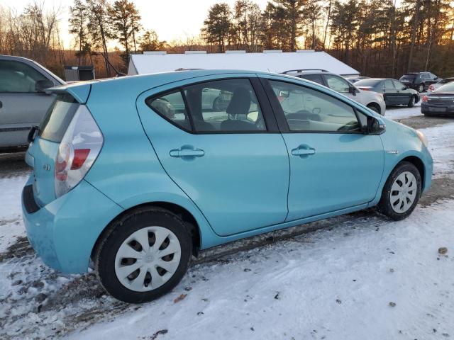 Photo 2 VIN: JTDKDTB33C1021512 - TOYOTA PRIUS C 