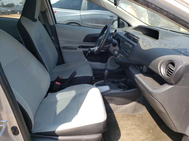 Photo 4 VIN: JTDKDTB33C1513988 - TOYOTA PRIUS C 