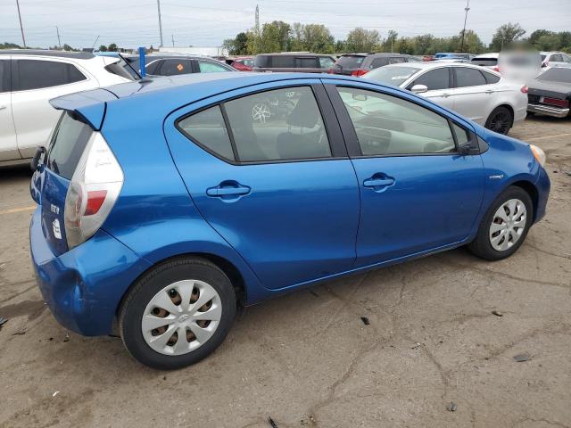 Photo 2 VIN: JTDKDTB33C1516499 - TOYOTA PRIUS C 