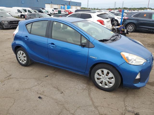 Photo 3 VIN: JTDKDTB33C1516499 - TOYOTA PRIUS C 