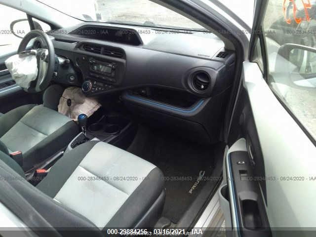 Photo 4 VIN: JTDKDTB33D1042619 - TOYOTA PRIUS C 