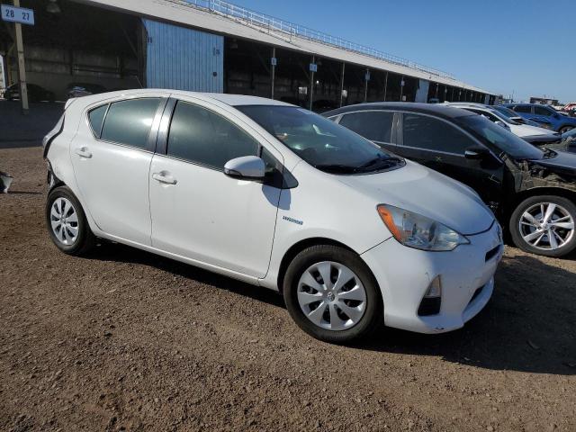 Photo 3 VIN: JTDKDTB33D1055323 - TOYOTA PRIUS C 