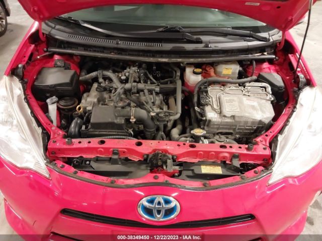 Photo 9 VIN: JTDKDTB33D1529853 - TOYOTA PRIUS C 