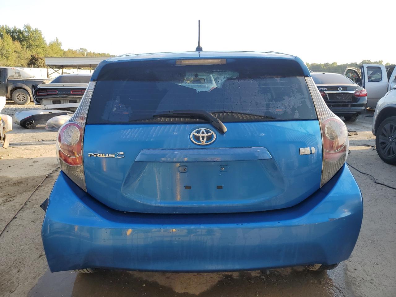 Photo 5 VIN: JTDKDTB33D1541050 - TOYOTA PRIUS 