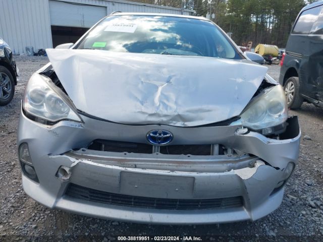 Photo 5 VIN: JTDKDTB33D1544143 - TOYOTA PRIUS C 