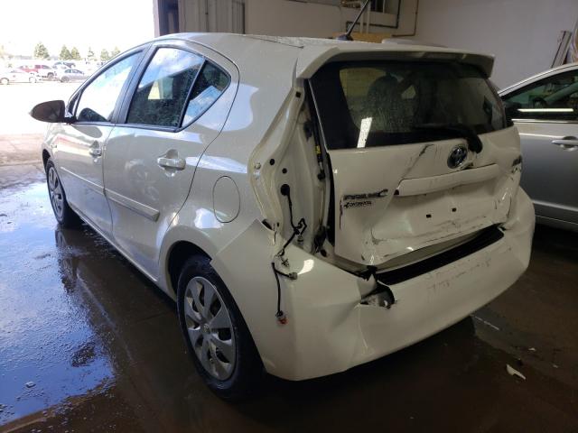 Photo 2 VIN: JTDKDTB33D1545339 - TOYOTA PRIUS C 