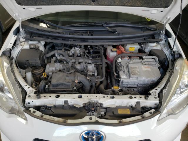 Photo 6 VIN: JTDKDTB33D1545339 - TOYOTA PRIUS C 