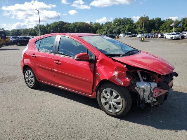 Photo 3 VIN: JTDKDTB33D1557670 - TOYOTA PRIUS C 