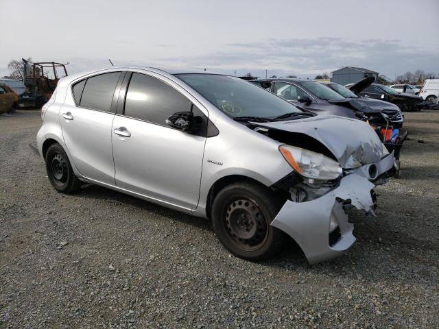 Photo 3 VIN: JTDKDTB33E1061740 - TOYOTA PRIUS C 