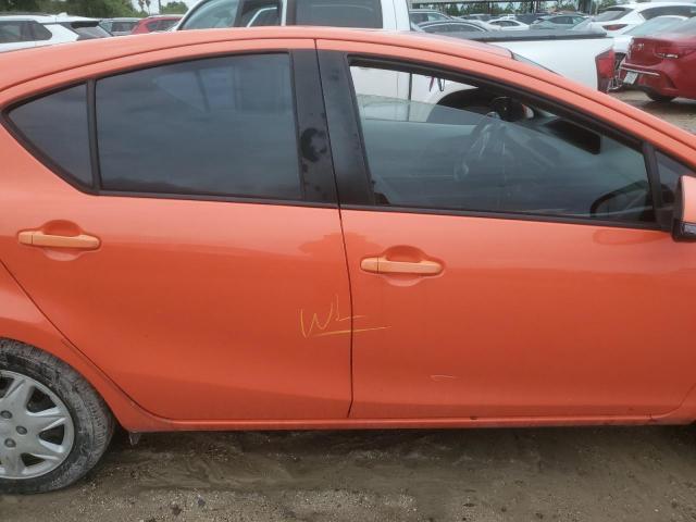 Photo 11 VIN: JTDKDTB33E1071815 - TOYOTA PRIUS C 