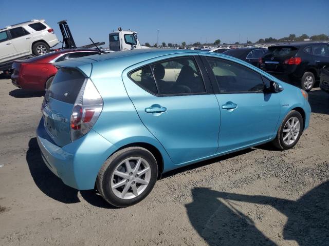 Photo 2 VIN: JTDKDTB33E1072379 - TOYOTA PRIUS C 