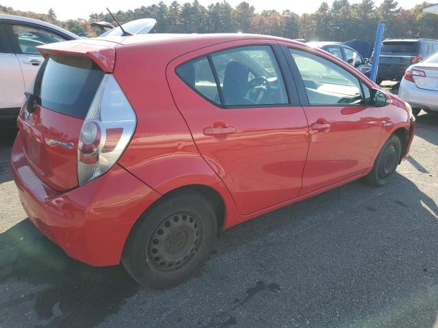 Photo 2 VIN: JTDKDTB33E1077565 - TOYOTA PRIUS C 