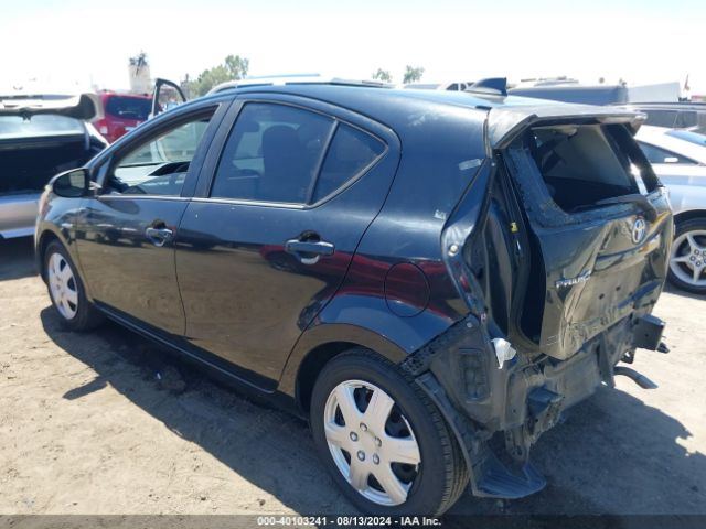 Photo 2 VIN: JTDKDTB33F1095243 - TOYOTA PRIUS C 