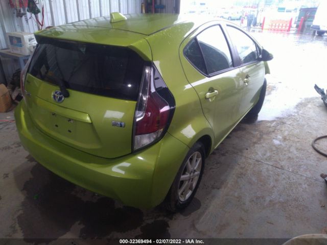 Photo 3 VIN: JTDKDTB33F1096165 - TOYOTA PRIUS C 