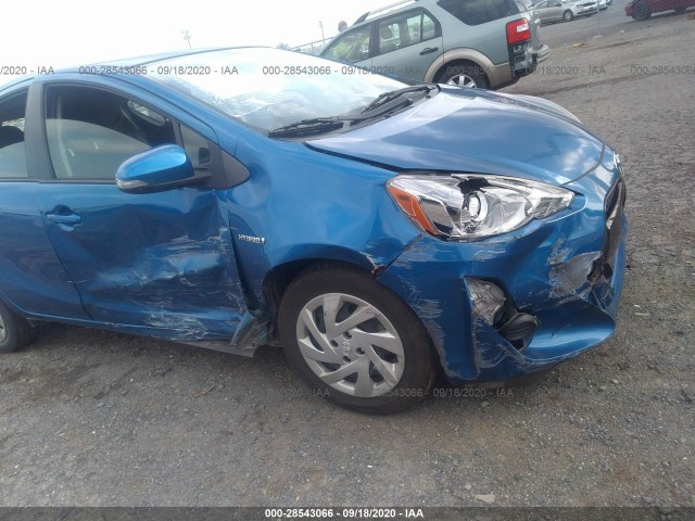 Photo 5 VIN: JTDKDTB33F1104040 - TOYOTA PRIUS C 